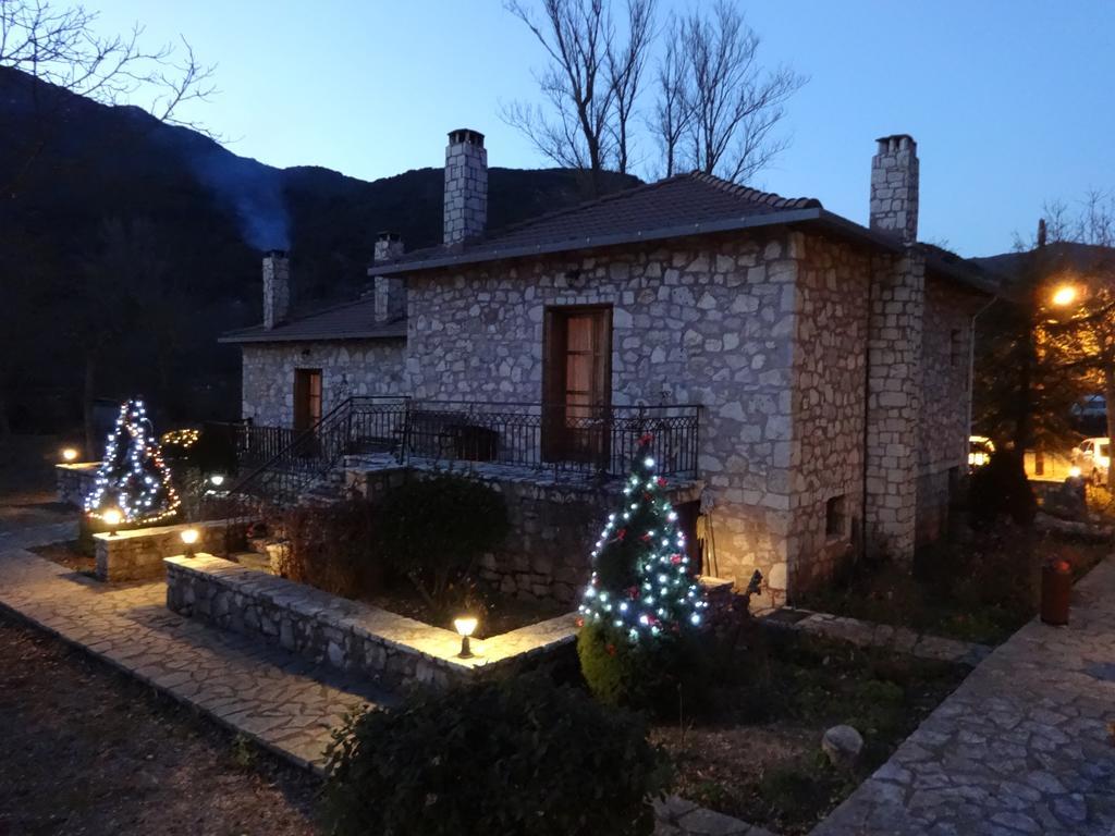 Andrea Sofi Guesthouse ديميتسانا المظهر الخارجي الصورة